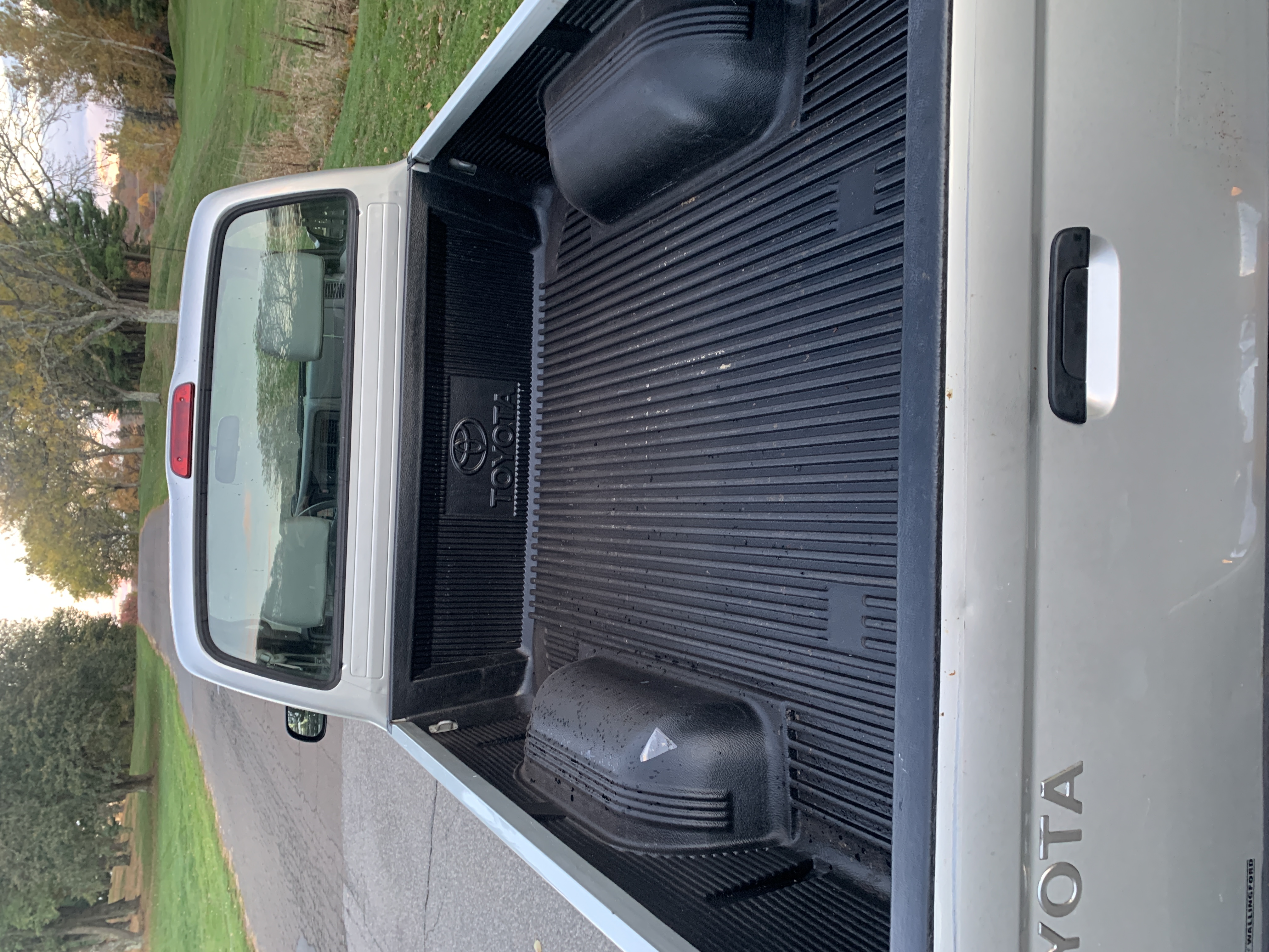 2004 Toyota Tacoma SR5 4x4 Pickup — photo 22